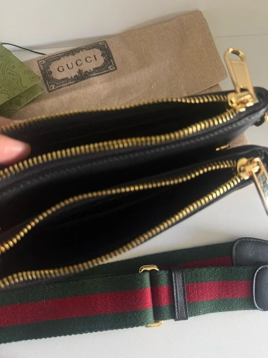 Gucci Black Leather Mini Bag with Gold Hardware and Green-Red Web Strap - Picture 4 of 7